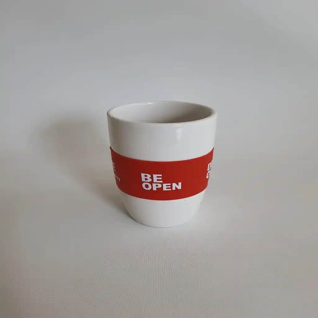 Kulpsuz Porselen Bardaklar: Estetik ve Fonksiyonellik Sunan Modern Tasarımlar