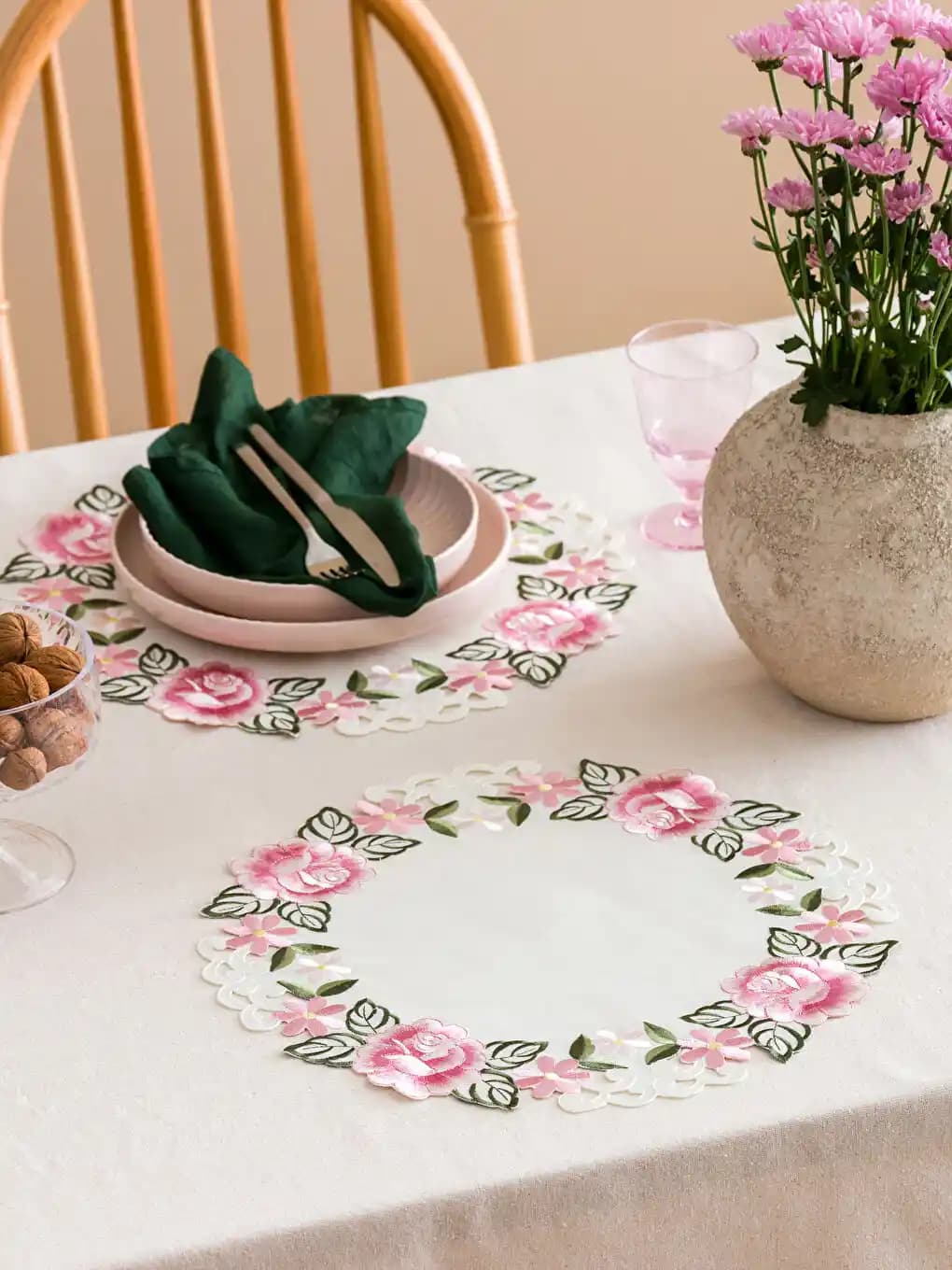 LCW Home Supla Koleksiyonu: Modern ve Rustik Tasarımlarla Şık Sofra Detayları