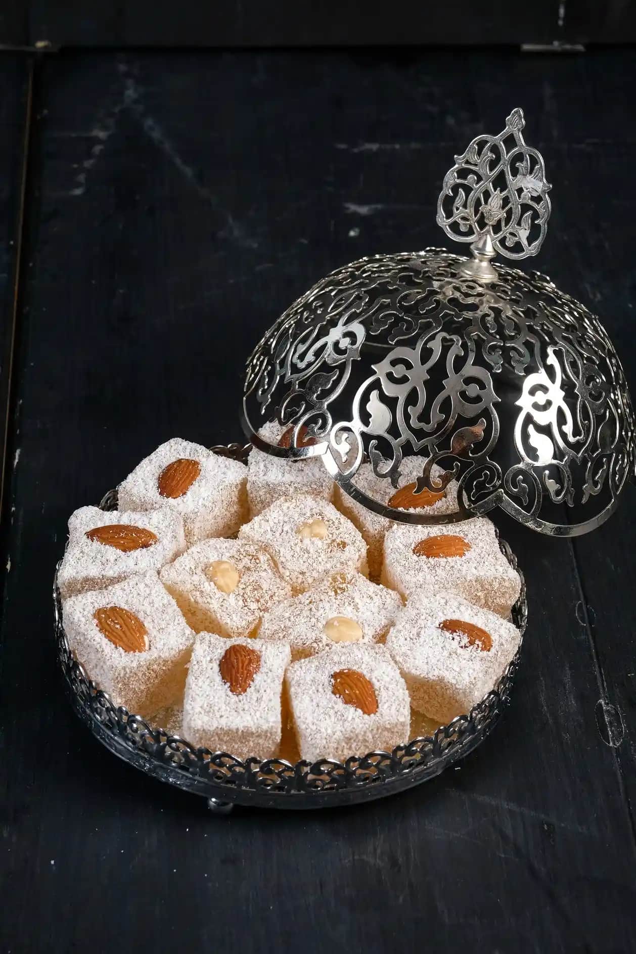 Lokum Sunumu: Estetik ve Lezzetli Bir Sunum Sanatına Dair Rehber