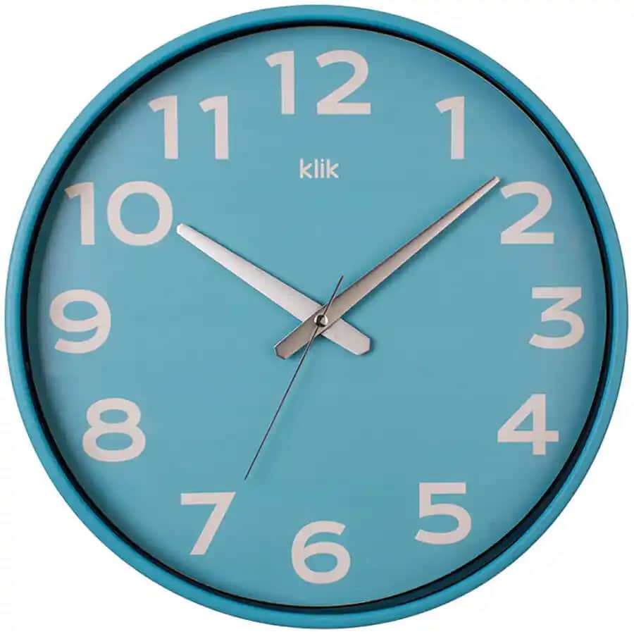 Mavi Duvar Saati ile Dekorasyonunuzu Canlandırın ve Mekânlara Şıklık Katın