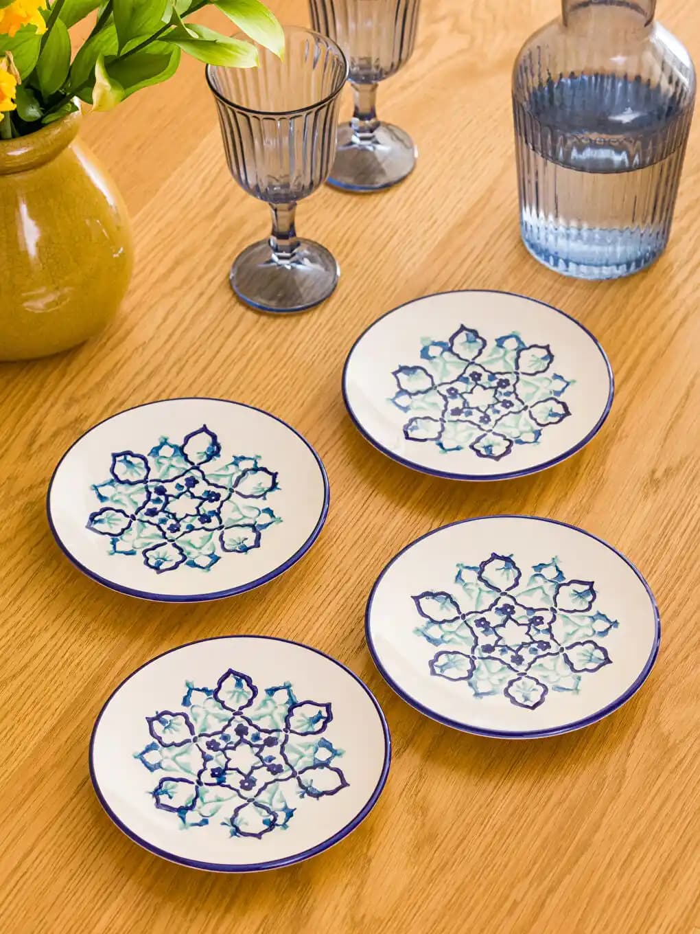 Mavi Pasta Tabağı Seçenekleri ve Dekorasyonda Kullanım İpuçları