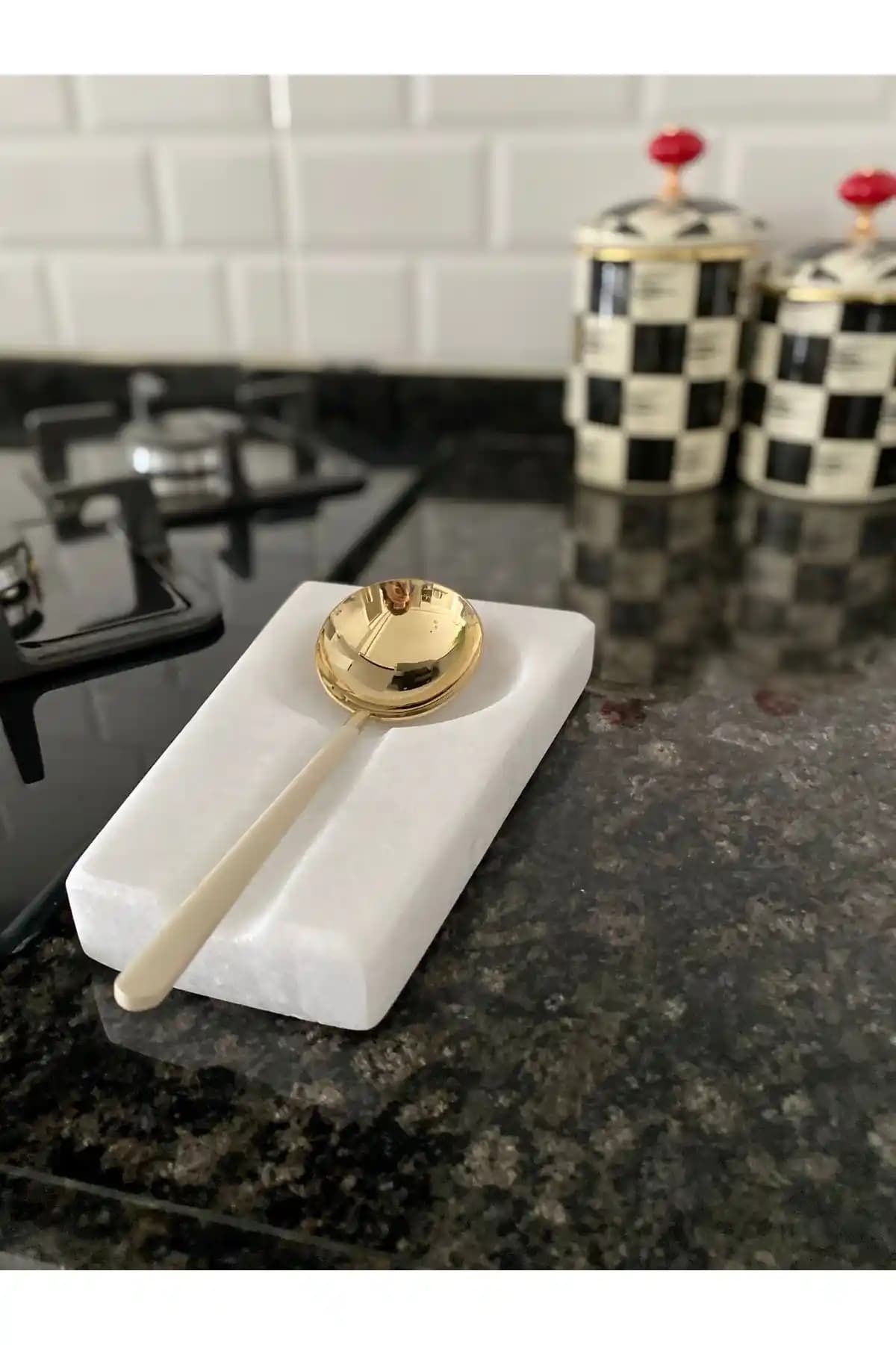 Mermer Kaşıklık Seçenekleri ve Dekorasyonda Şıklık Sağlayan Kullanım İpuçları