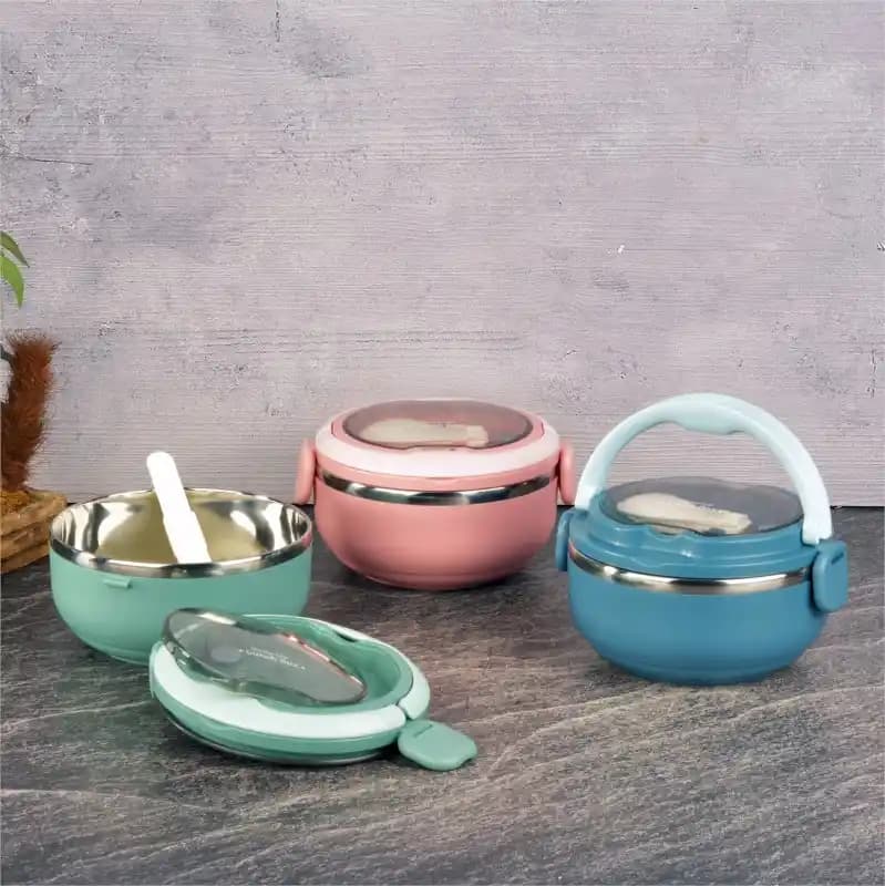 Metal Yemek Kapları: Estetik ve Fonksiyonellik ile Modern Mutfak Tasarımı