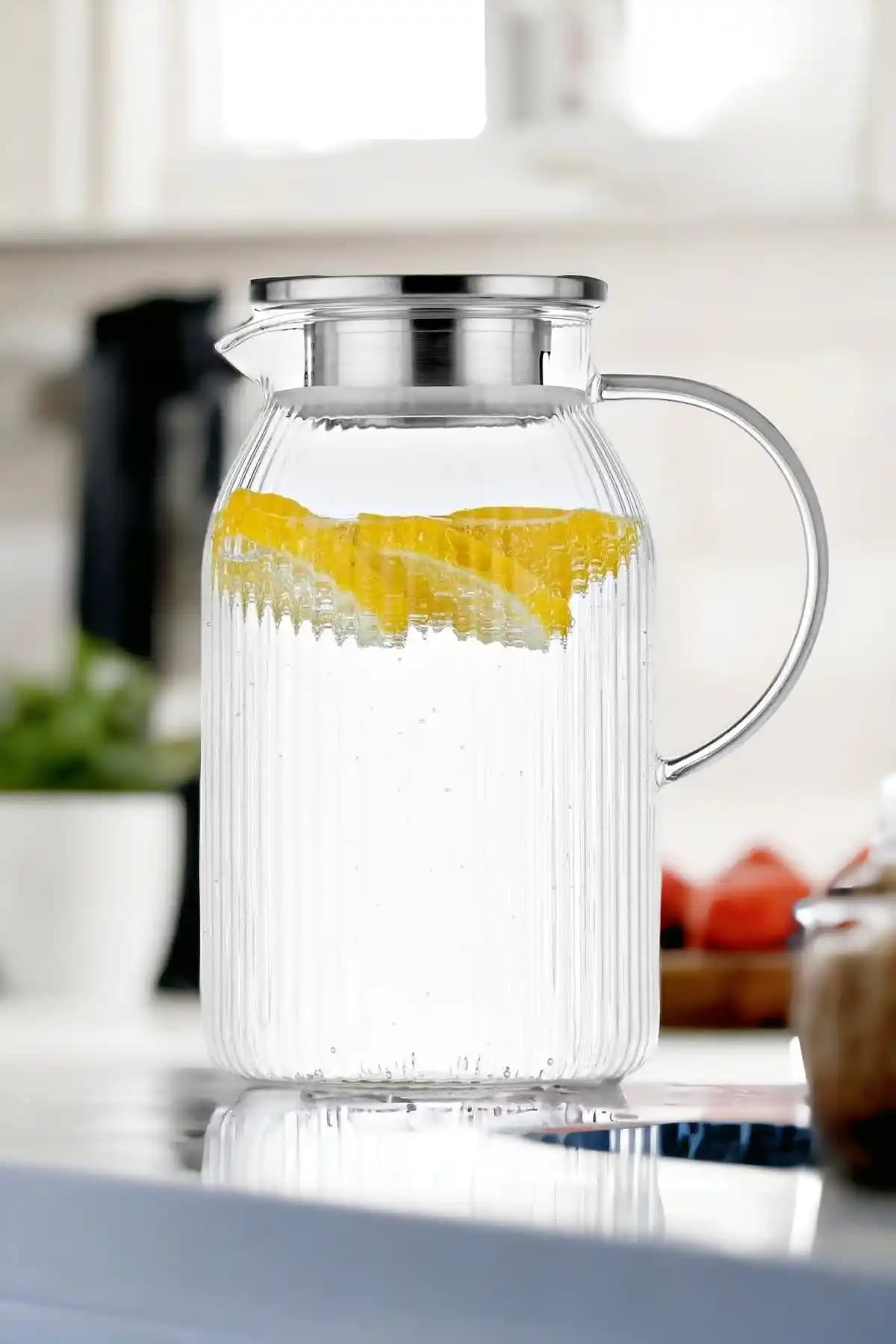 Modern Sürahi Dekorasyon ve Fonksiyonellikte Şıklığın Anahtarı