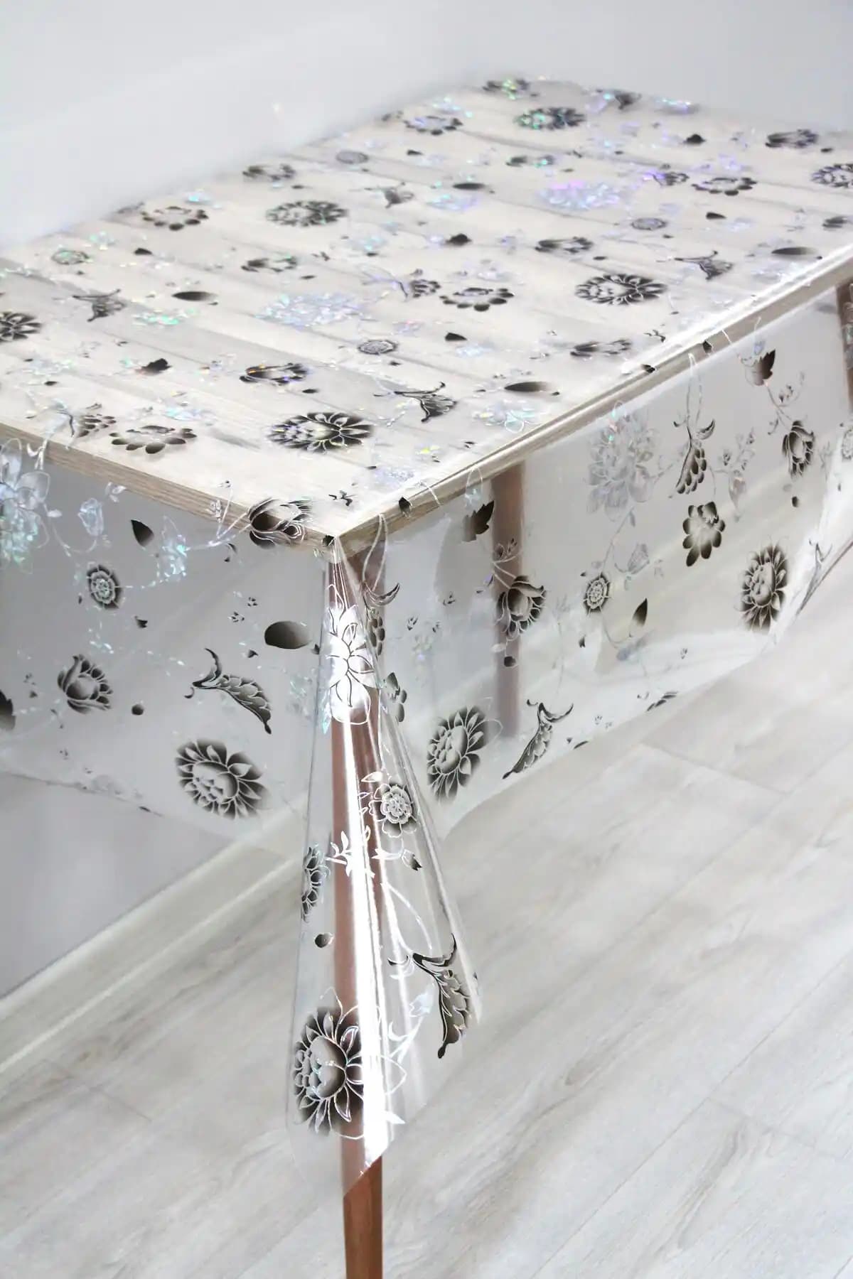 Muşamba Örtüleri ile Dekorasyon ve Mobilyada Estetik ve Fonksiyonellik Çözümleri