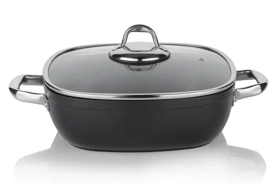 Mutfak Dekorasyonunda Estetik ve İşlevselliğin Birlikte Sunulması: Basık Tencere Trendleri