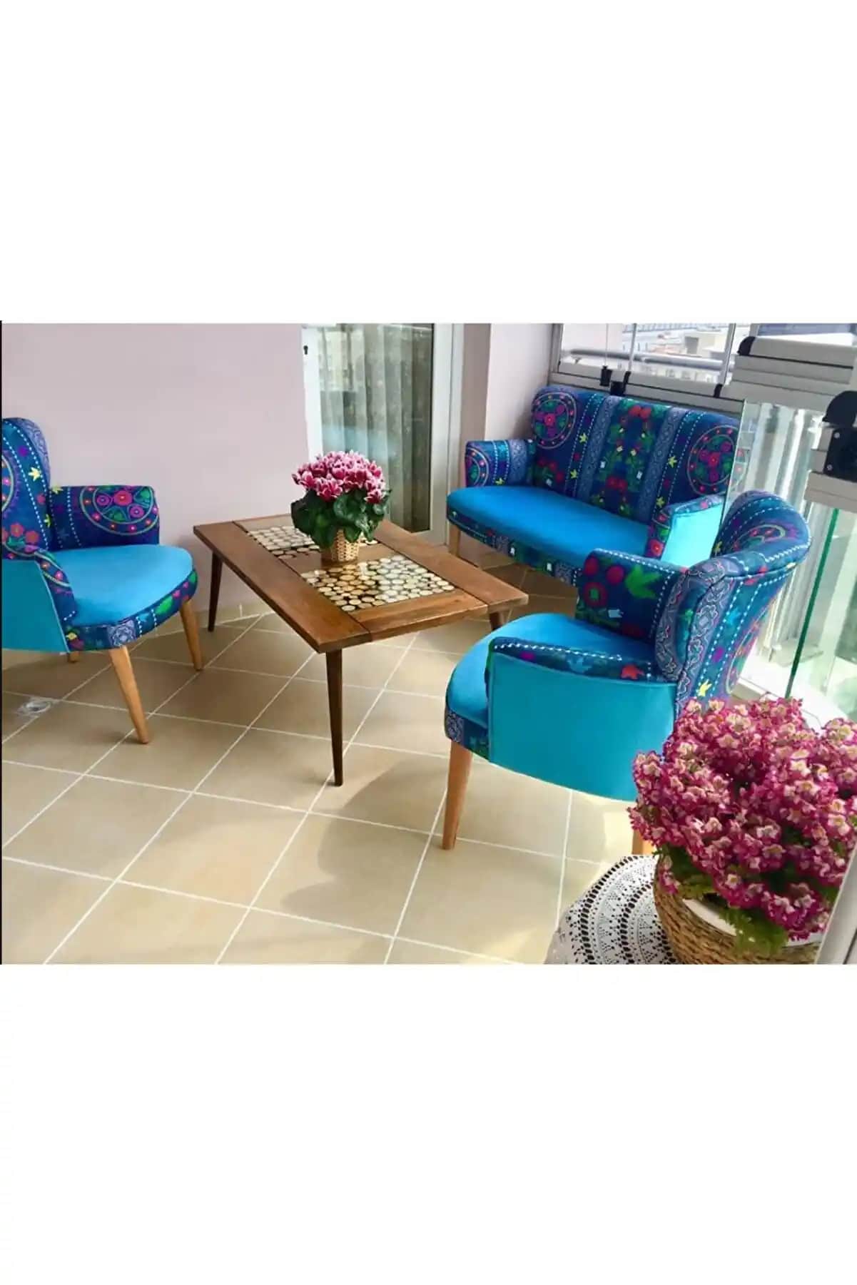 Oturma Çay Setleri Dekorasyonda Şıklık ve Fonksiyonelliğin Buluşması