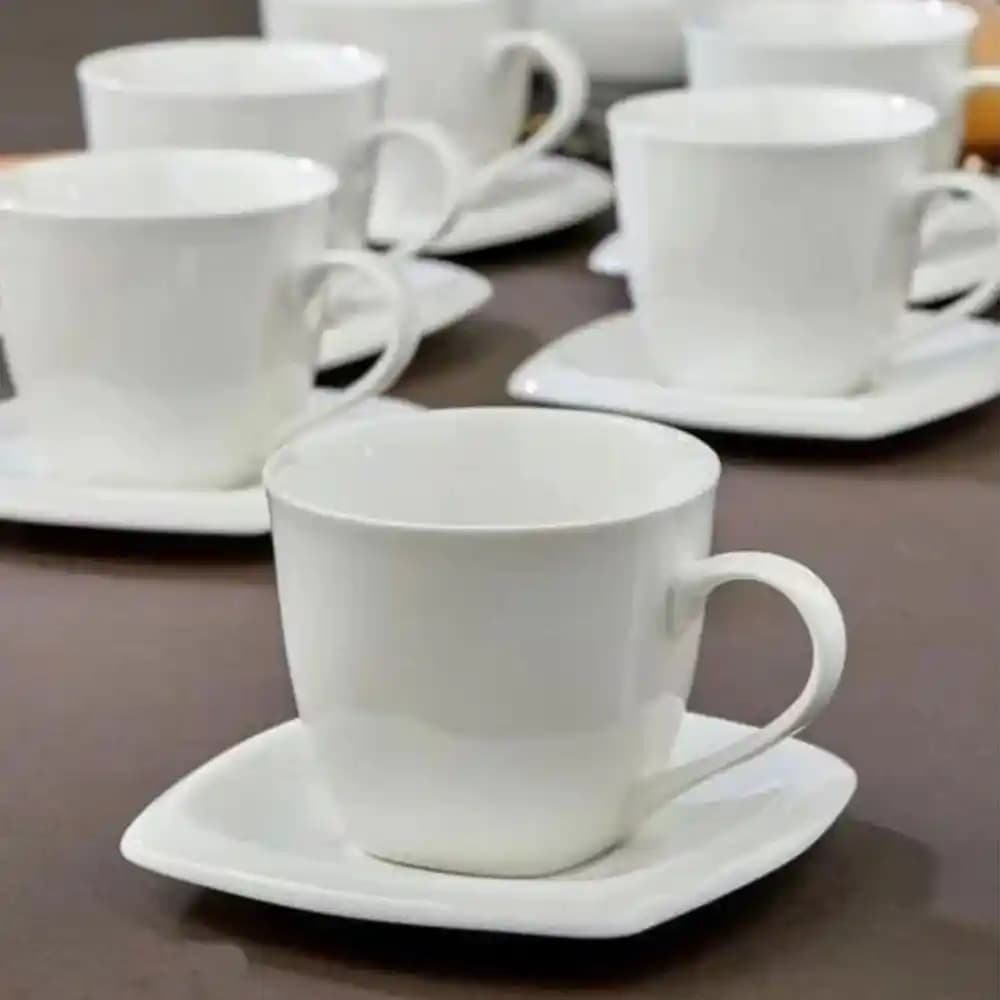 Porselen Çay Fincan Setleri: Estetik ve Dayanıklı Tasarımlarla Şık Sofralar
