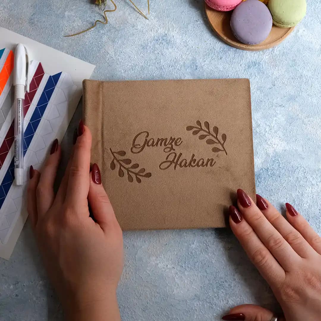 Sevgiliye Anı Defteri Hediye Seçenekleri ve İlişkiyi Güçlendirme Yöntemleri