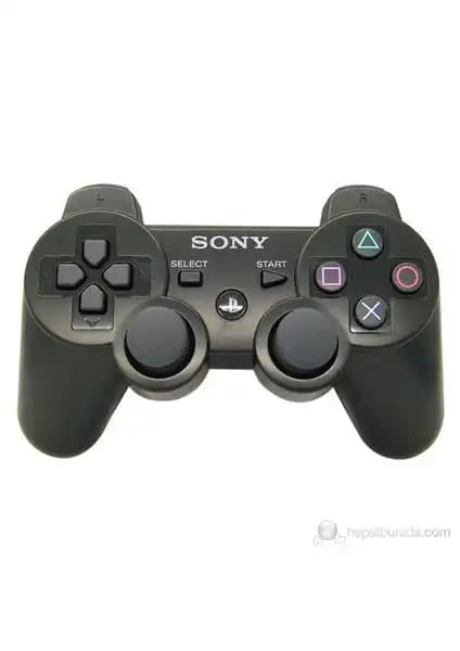 Sony Playstation 3 Oyun Kolu Karşılaştırması: Kırmızı ve Siyah Modellerin Özellikleri 2