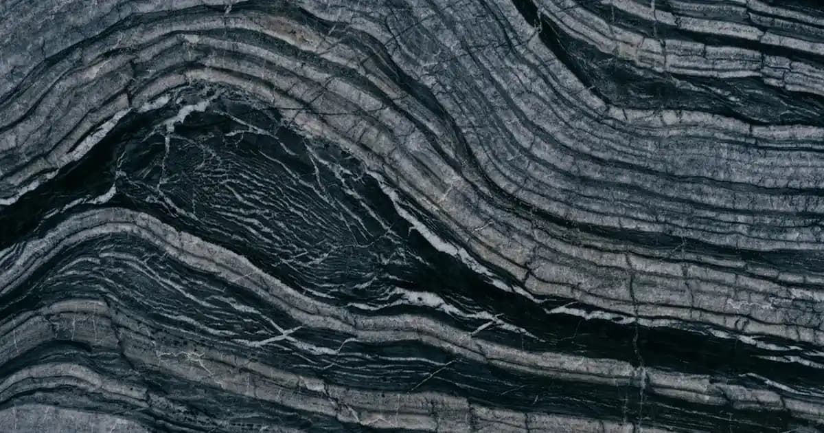 Yatak Odası Dekorasyonunda Kullanışlı ve Estetik Çarşaf Tutucu Çözümleri