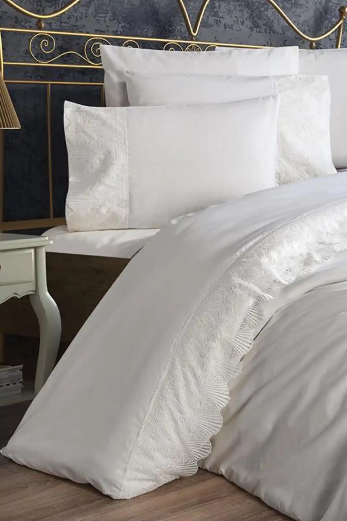 Yatak Odası Şıklığını Artıran Çeyizlik Nevresim Takımı Seçenekleri ve Trendleri