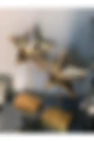 Genel Markalar 2'li Yıldız Superstar Gold: Modern ve Şık Dekoratif Obje