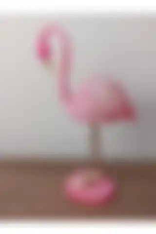 Gloriys Pembe Flamingo Biblosu: Modern ve Dayanıklı Dekoratif Öğeler