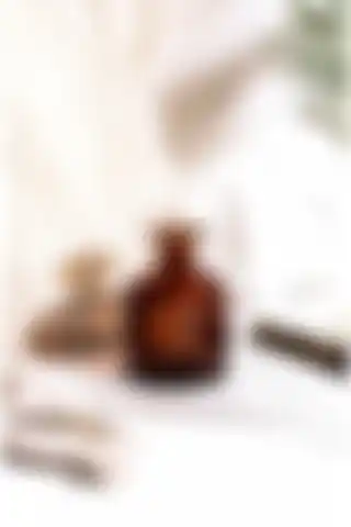 LALEZEN HOME Modern Amber Rengi Şık Vazo İncelemesi ve Özellikleri