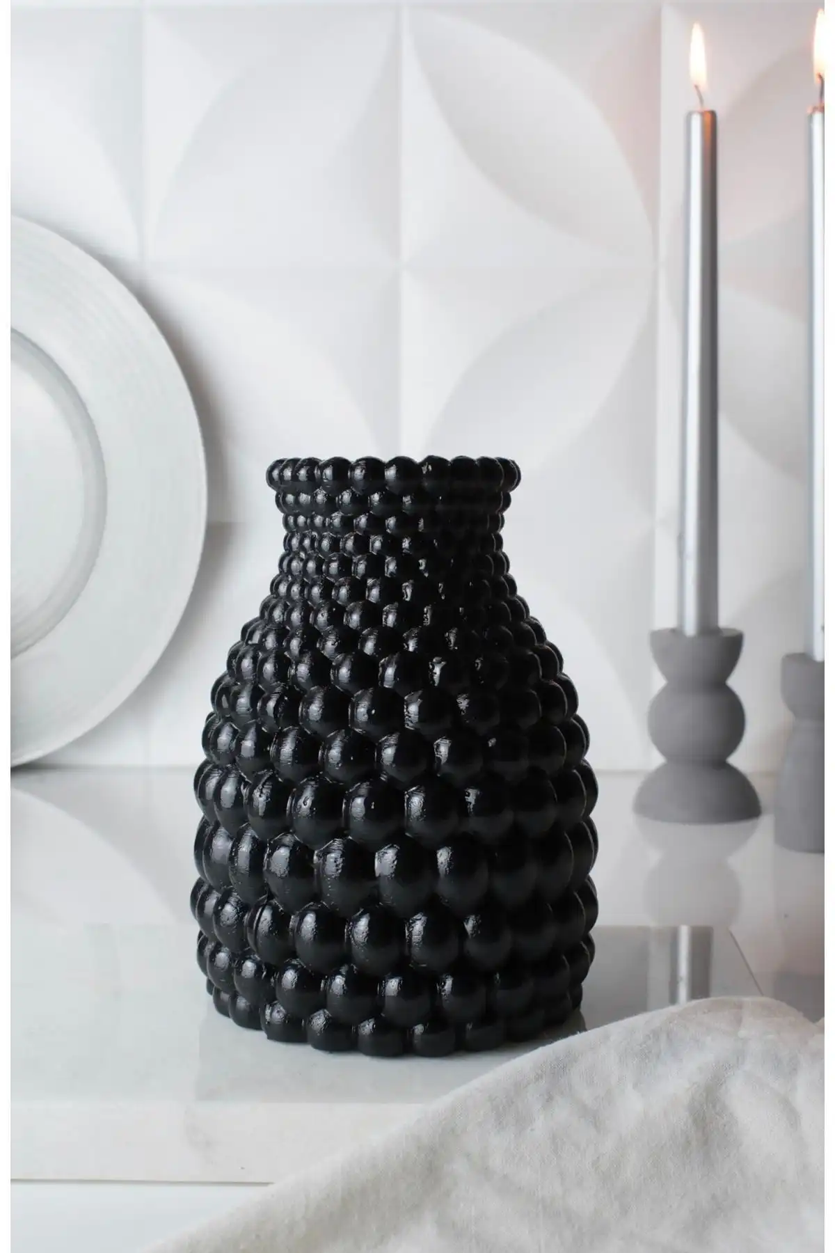 LALEZEN HOME Siyah Petek Vazo ile Modern ve Fonksiyonel Dekorasyon