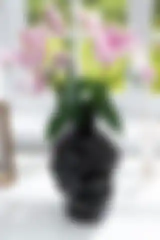 Glamis Selen Concept Helena: Şık ve El Yapımı Dekoratif Vazo