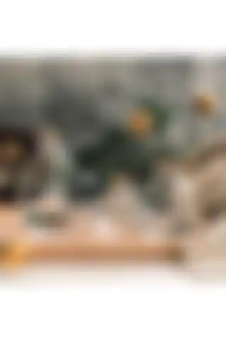 Miniminti Gold Detaylı Şeffaf 3'lü Cam Vazo Seti ile Evinizi Güzelleştirin