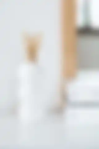 YAYBOX El Yapımı Beyaz Buddha Modeli Dekoratif Vazo 14 Cm Hakkında
