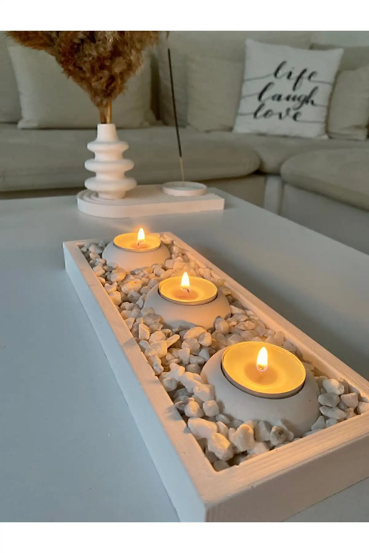 Ladelya Home Tabaklı Beton Mumluk ile Retro Estetik ve Dayanıklılık