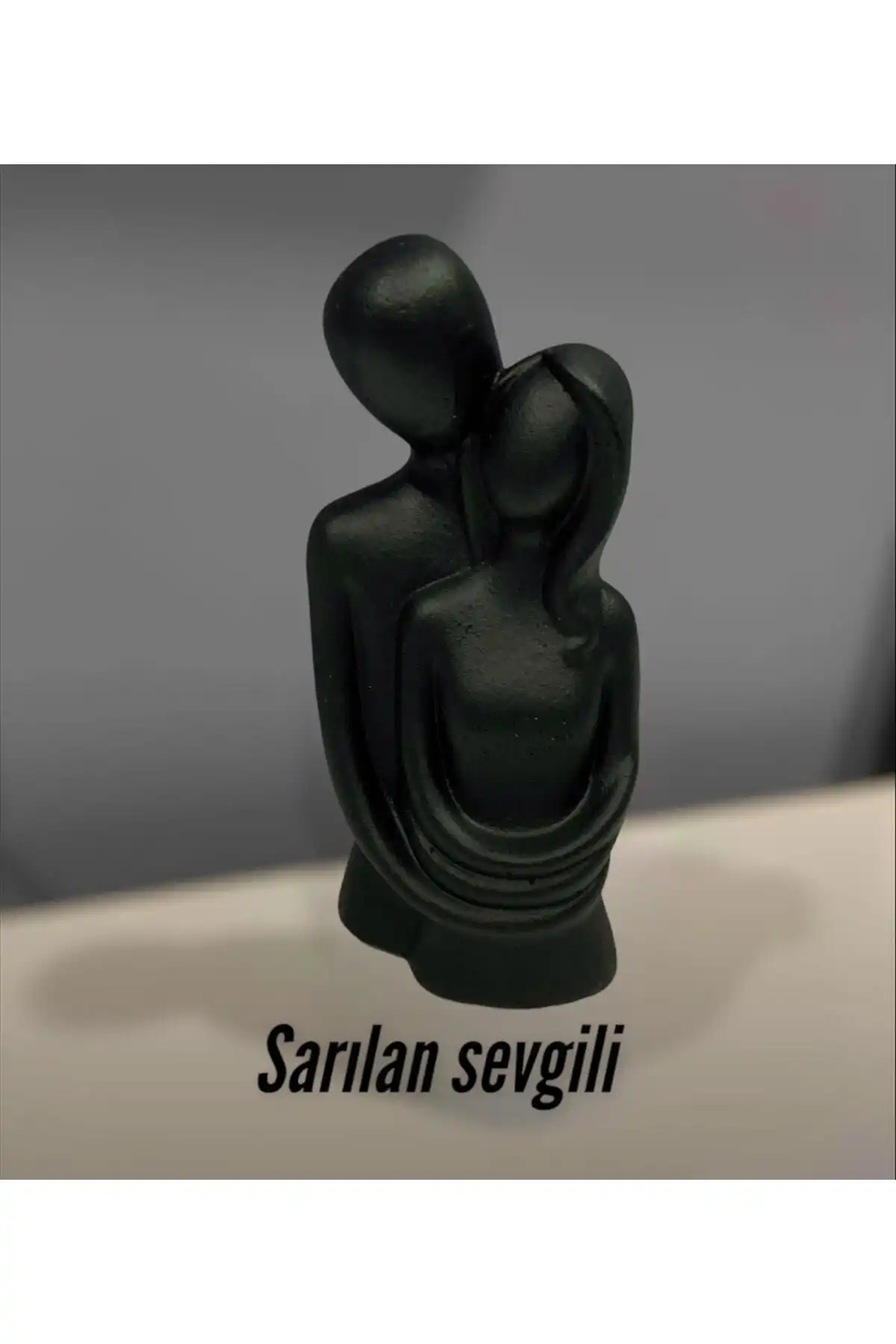 Sevgili Aşıklar Biblo Mbbyr32: Modern ve Estetik Bir Dekoratif Parça