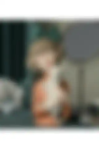 Damla Hediyelik Kedili Kız Biblosu: Estetik ve Kaliteli Hediye Seçeneği