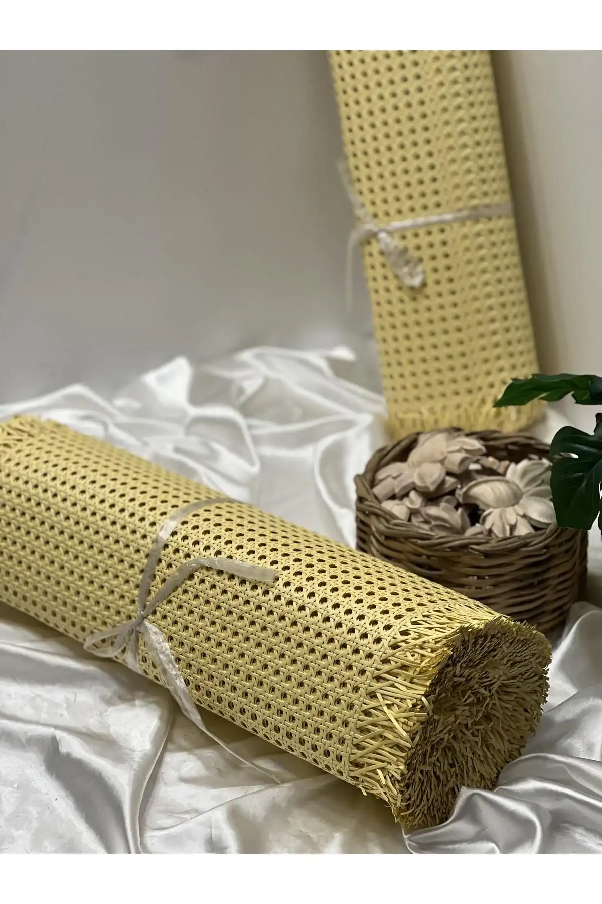 ALTIN İŞ PVC Plastik Örme Sarı Dekoratif Hasır Hazeran 45 cm Ürün Özellikleri