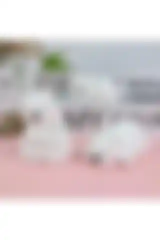 Havalı Tasarım Dekoratif Üçlü Kutup Ayısı Biblo Seti ile Ev Dekorasyonunuzu Geliştirin