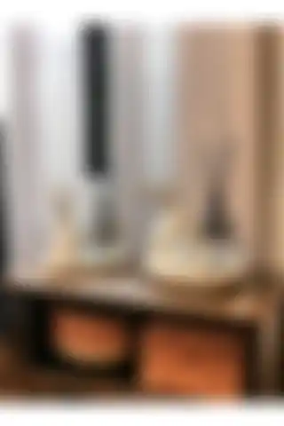 Havalı Tasarım Oda Kokulu Vazo ve Mumluk Seti ile Evinizi Güzelleştirin