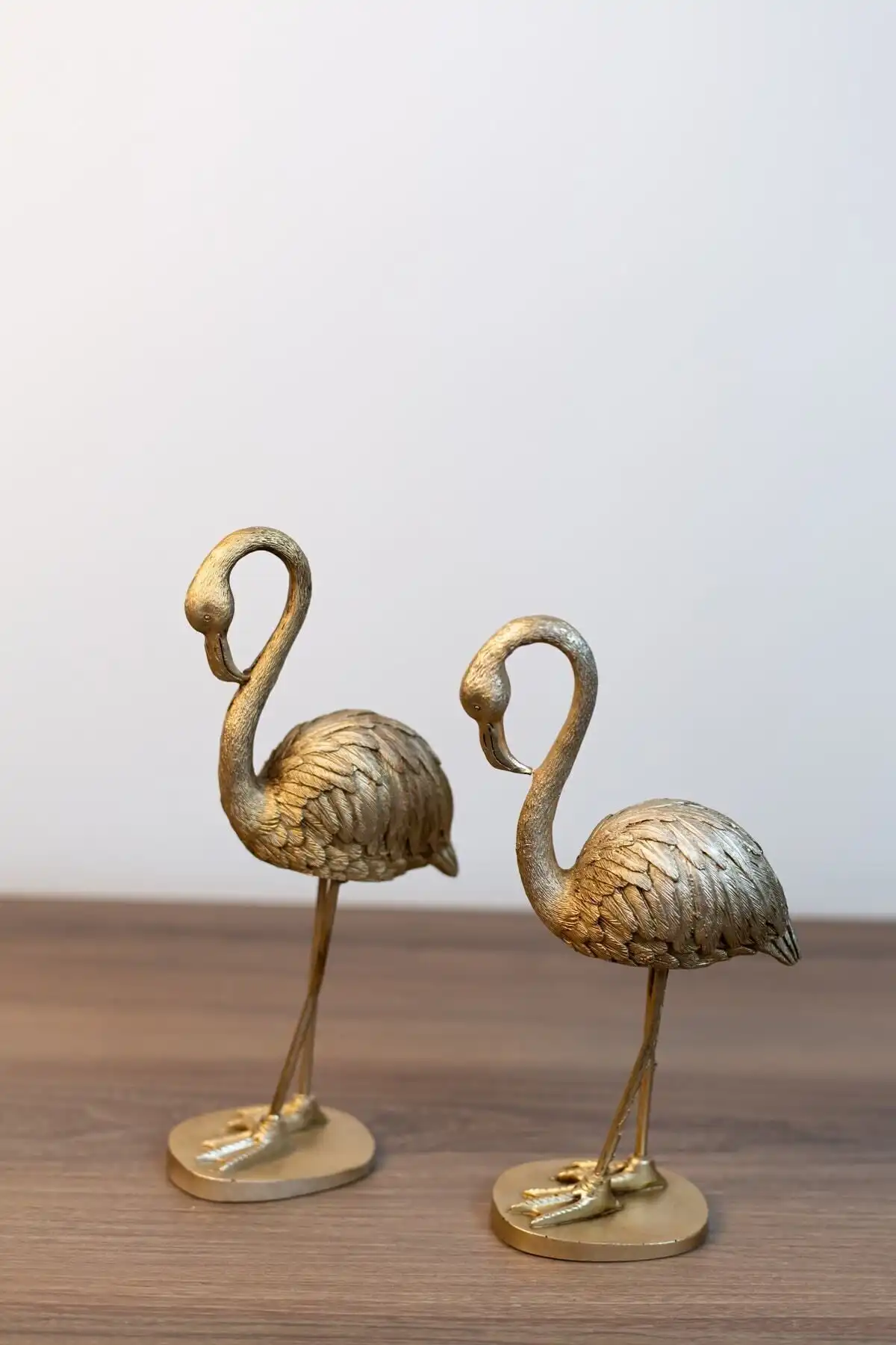 Gloriys Home & Decor Polyester Gold Flamingo Decorative Statues