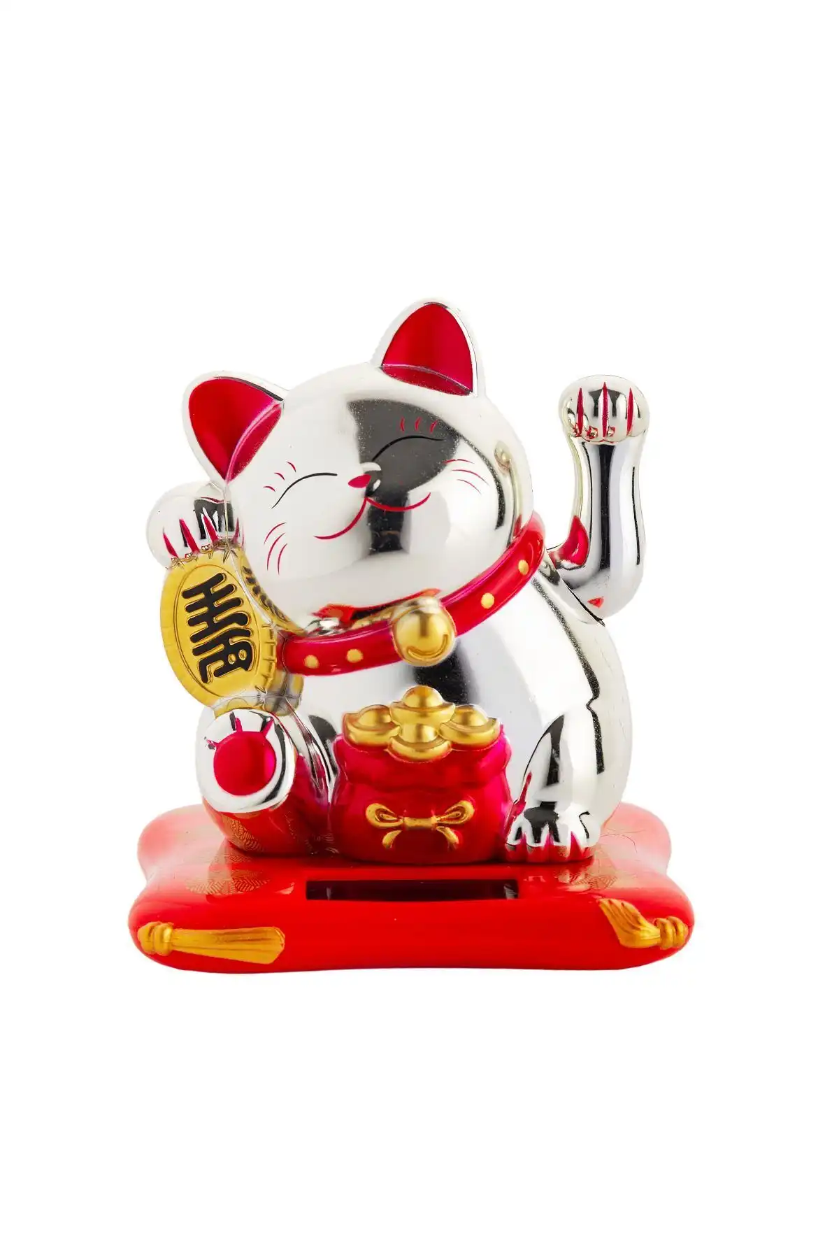 LUCKY CAT: Tekniğiyle Hem Şans Hem Estetik Sunan Süslü Figür