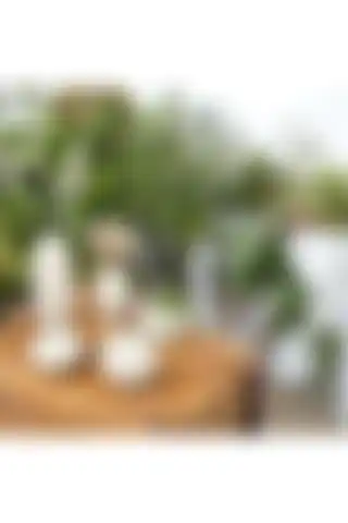 HKM Hobim Dekoratif 5’li Çiçeklik Vazo Mumluk ile Estetik ve Fonksiyonel Seçenek