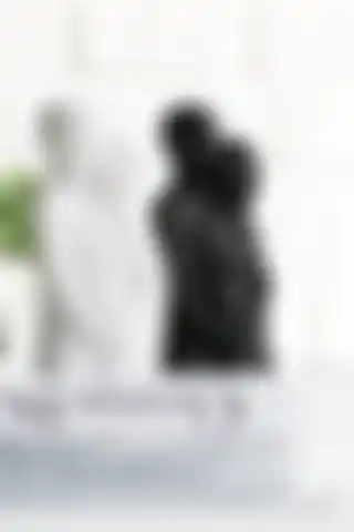 LALEZEN HOME Mavi Avm 2li Sarılan Çift Heykeli İncelemesi ve Özellikleri