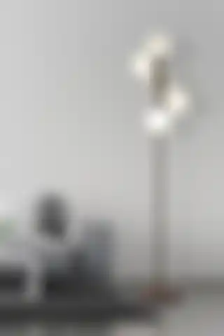 Apliqa Uzel ve IKEA TÅGARP Lambader Karşılaştırması: Hangisi Daha İyi?