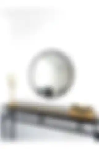 EFFE YAPI DEKOR 50 Cm ve 70 Cm Siyah Metal Çerçeveli Yuvarlak Aynaların Karşılaştırması