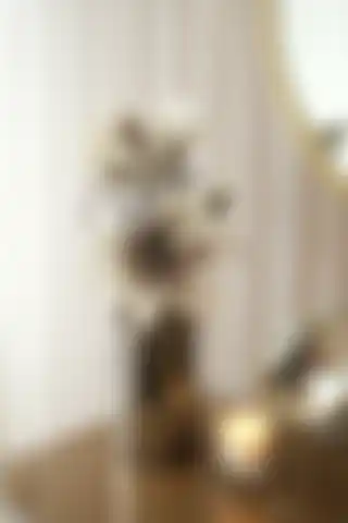 HOMİLA Bronz Aynalı Vazolar: 20 Cm ve 30 Cm Modellerinin Karşılaştırması