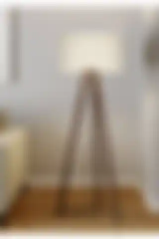 HOMİNG ve messer Üç Ayaklı Lambaderlerin Özellikleri ve Karşılaştırması