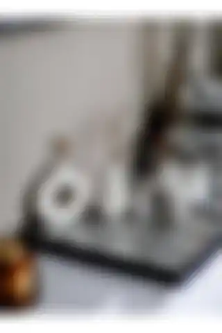 Havalı Tasarım Minimal Vazo Seti ile Modern Dekorasyonunuzu Tamamlayın