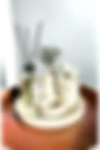Aymumi Home Dekoratif Konik Vazo ve Tealight Mumluk Seti ile Evinizi Şıklıkla Doldurun