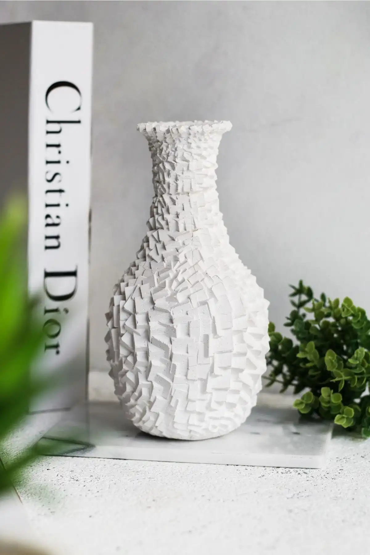 LALEZEN HOME Küplü Desen Vazo ile Modern Tasarımın Zarafetini Yakalayın