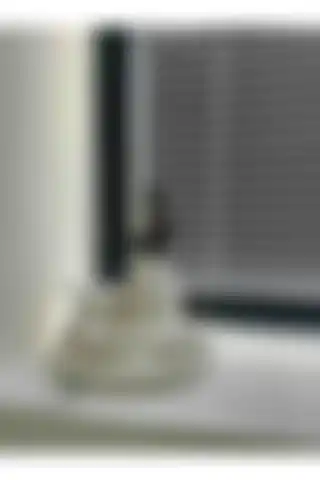 Havalı Tasarım Beyaz Renk Kokulu Mum ve Vazo Seti ile Ev Dekorasyonu