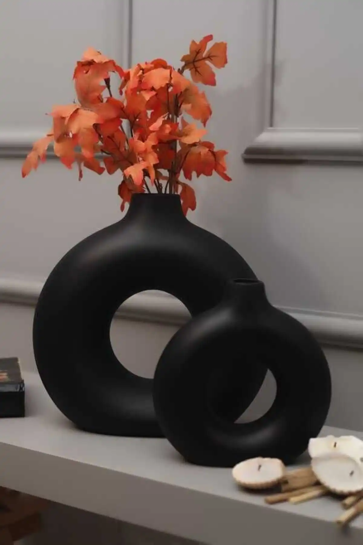 LALEZEN HOME Siyah 2'li Halka Vazo ile Modern Ev Dekorasyonu