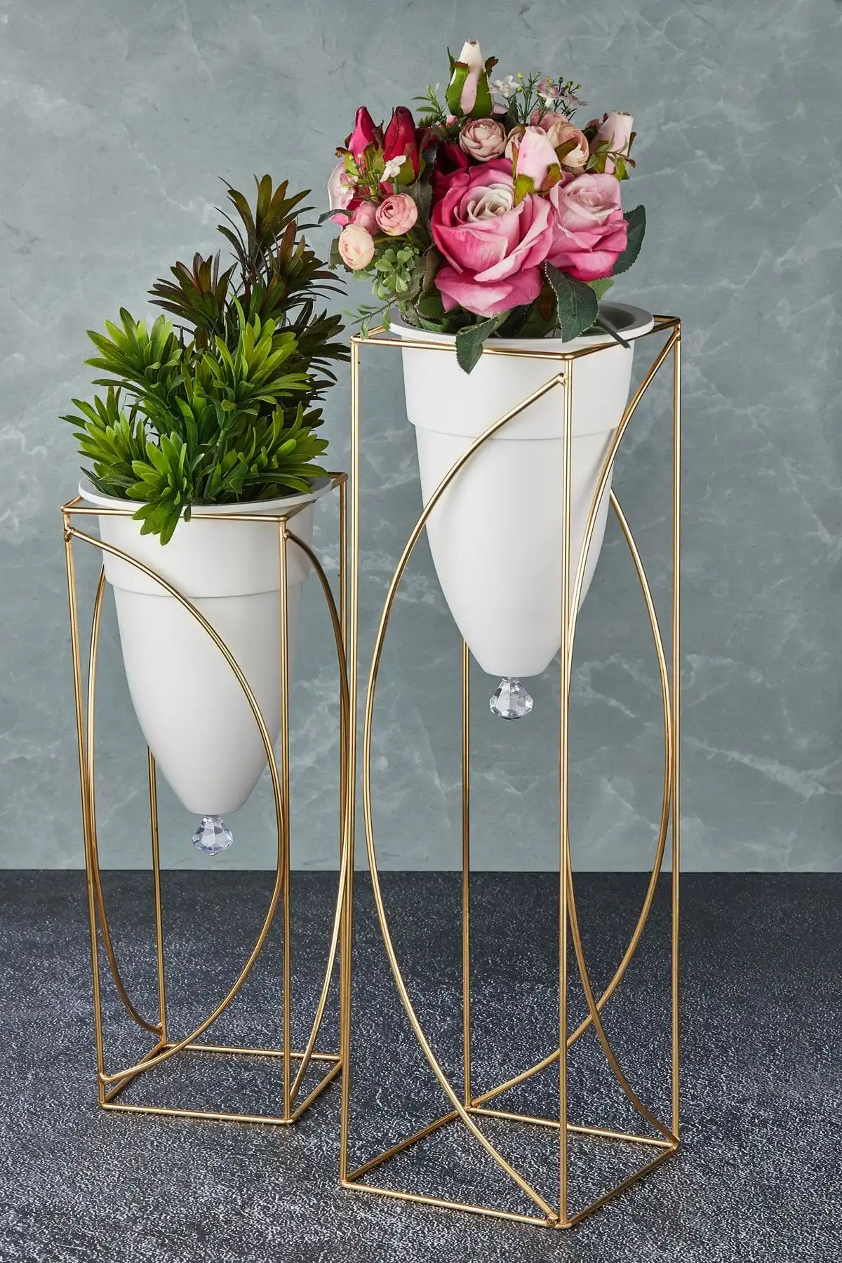 MHK Collection Metal 2'li Gold Ayaklı Dekoratif Beyaz Saksı Tanıtımı
