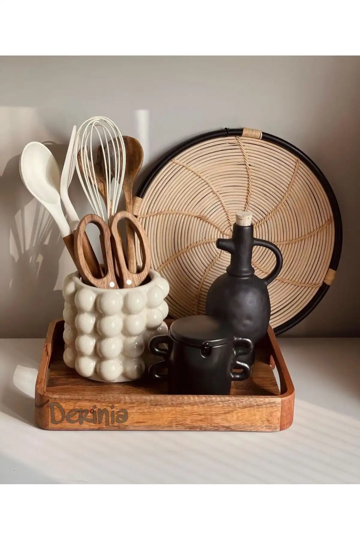 Derinia H&m Home Bej Bubble Vazo: Estetik ve Fonksiyonelliği Bir Arada Sunuyor