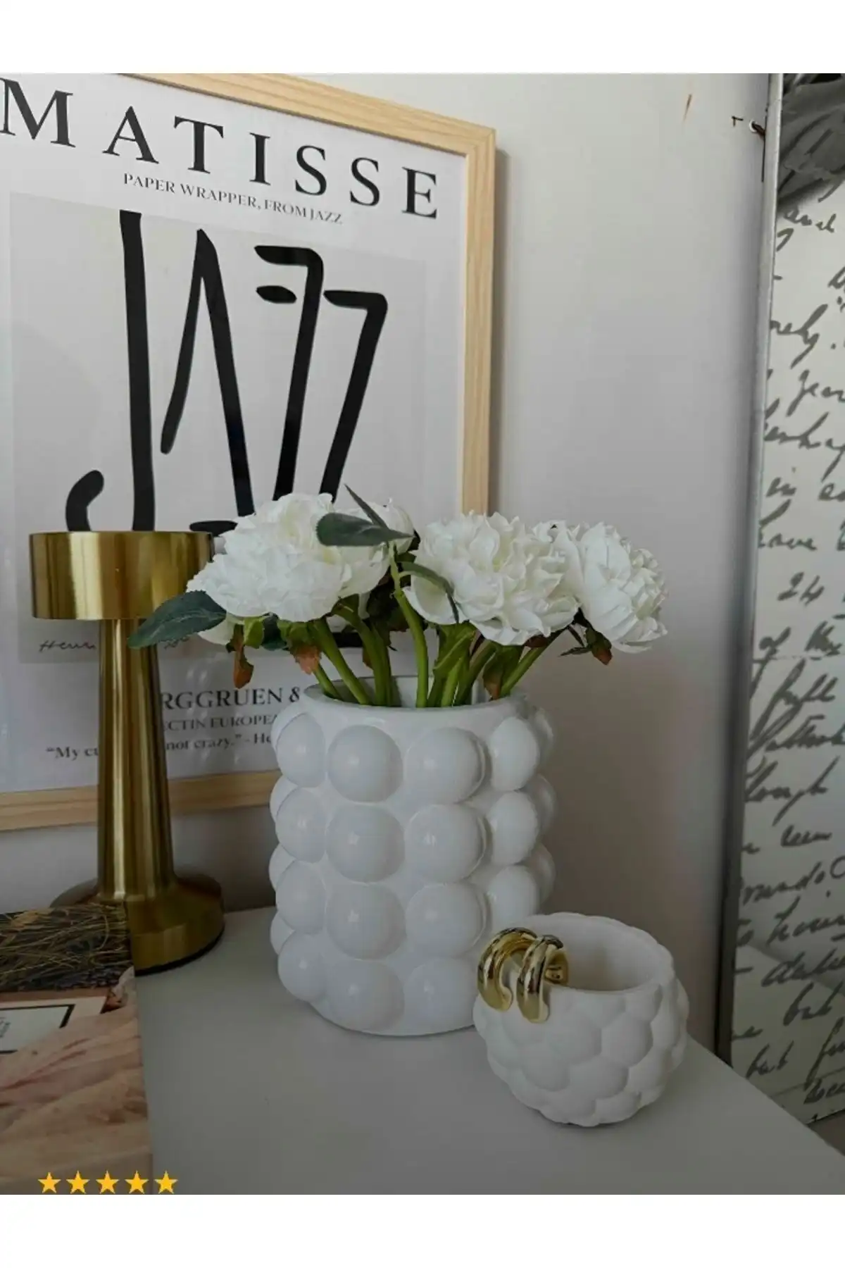 Trenddekos Beyaz Renk Bubble Beton Vazo ile Ev Dekorasyonunu Geliştirin