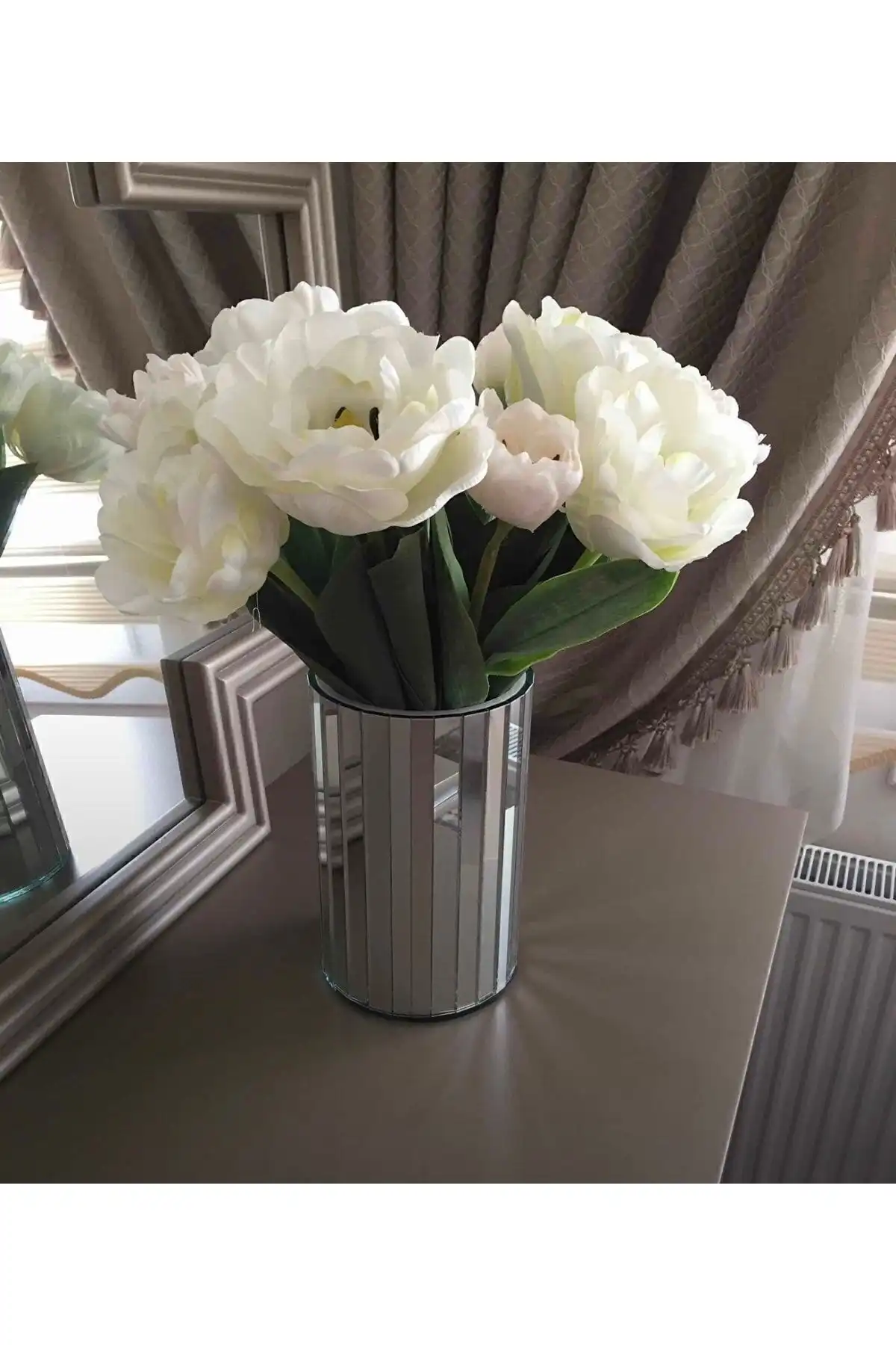 BeQ Home 20 Cm Beyaz Gümüş Aynalı Yuvarlak Dekoratif Vazo