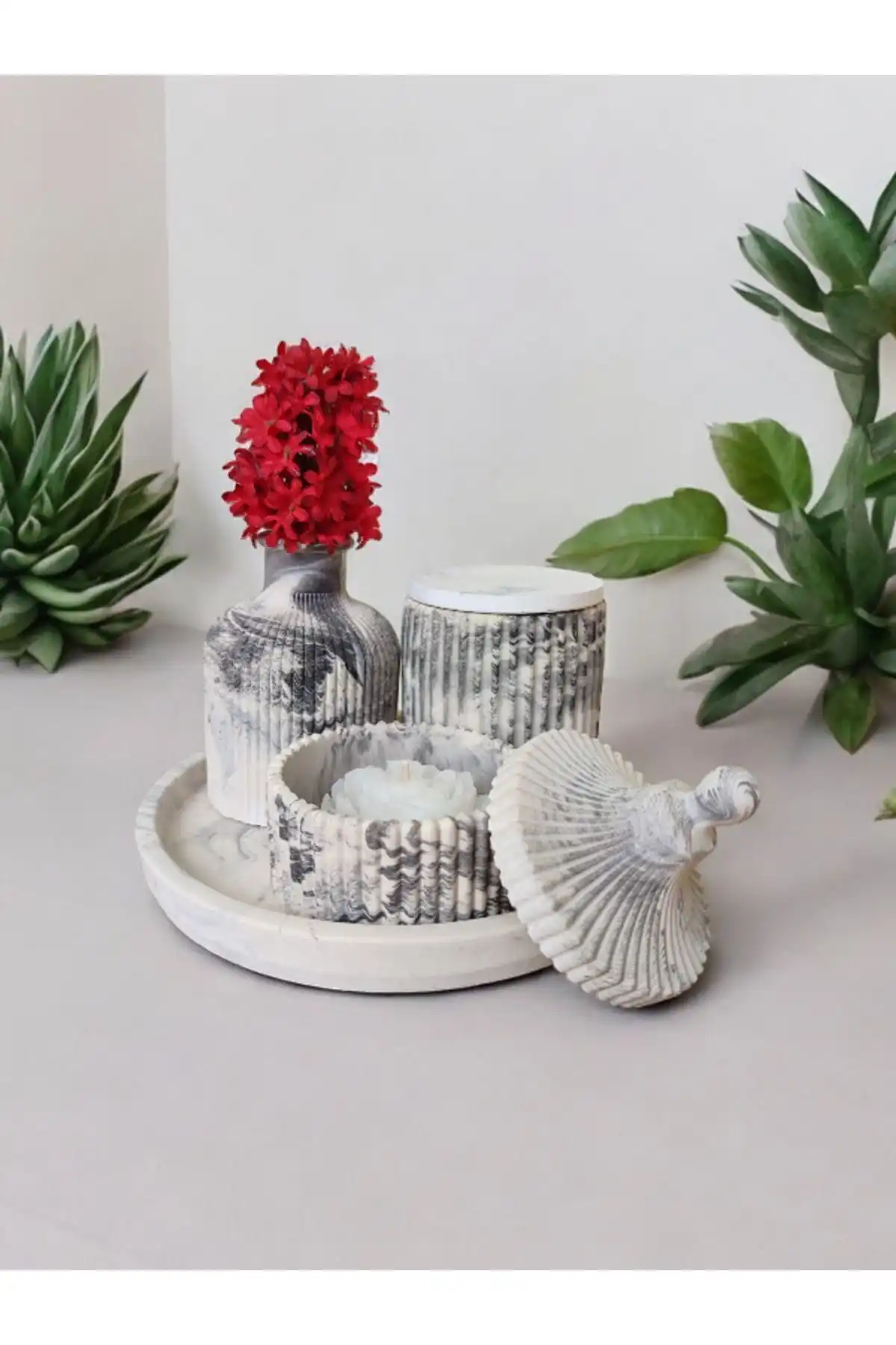 BSG HOME Yuvarlak Tepsili Mermer Desenli Vazo Seti ile Estetik Dekorasyon